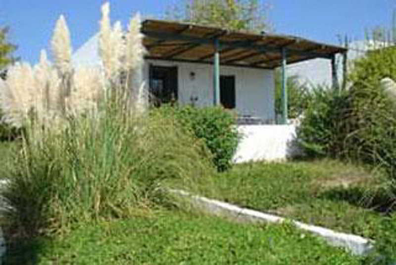 Niriides Villas Selinitsa Екстериор снимка